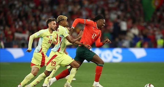 洲联赛效力, 趋势, 然还是国家