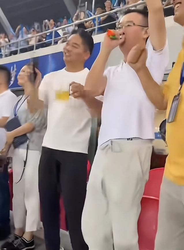 entit, 恰在于既能