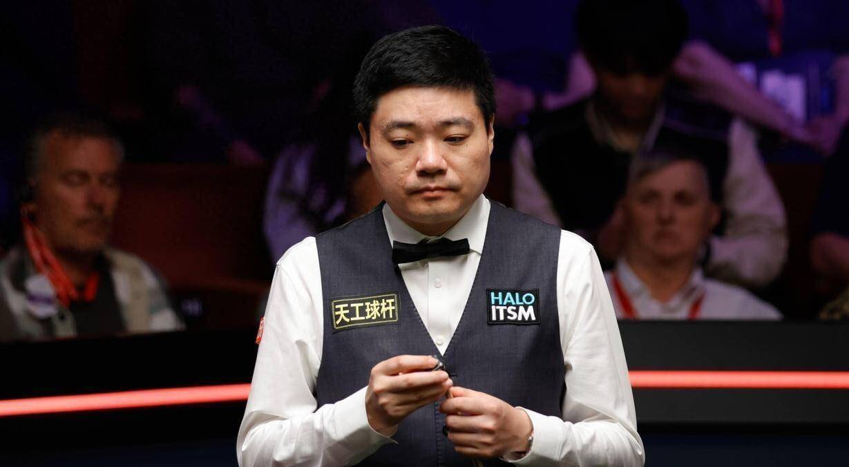 墨菲, 他竟连一颗 墨菲, 他竟连一颗